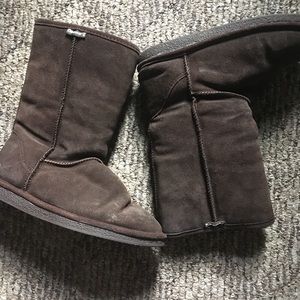 Bearpaw boots